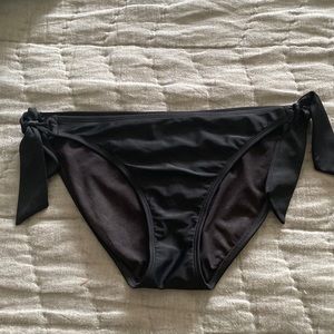 Athleta bikini bottom with side tie